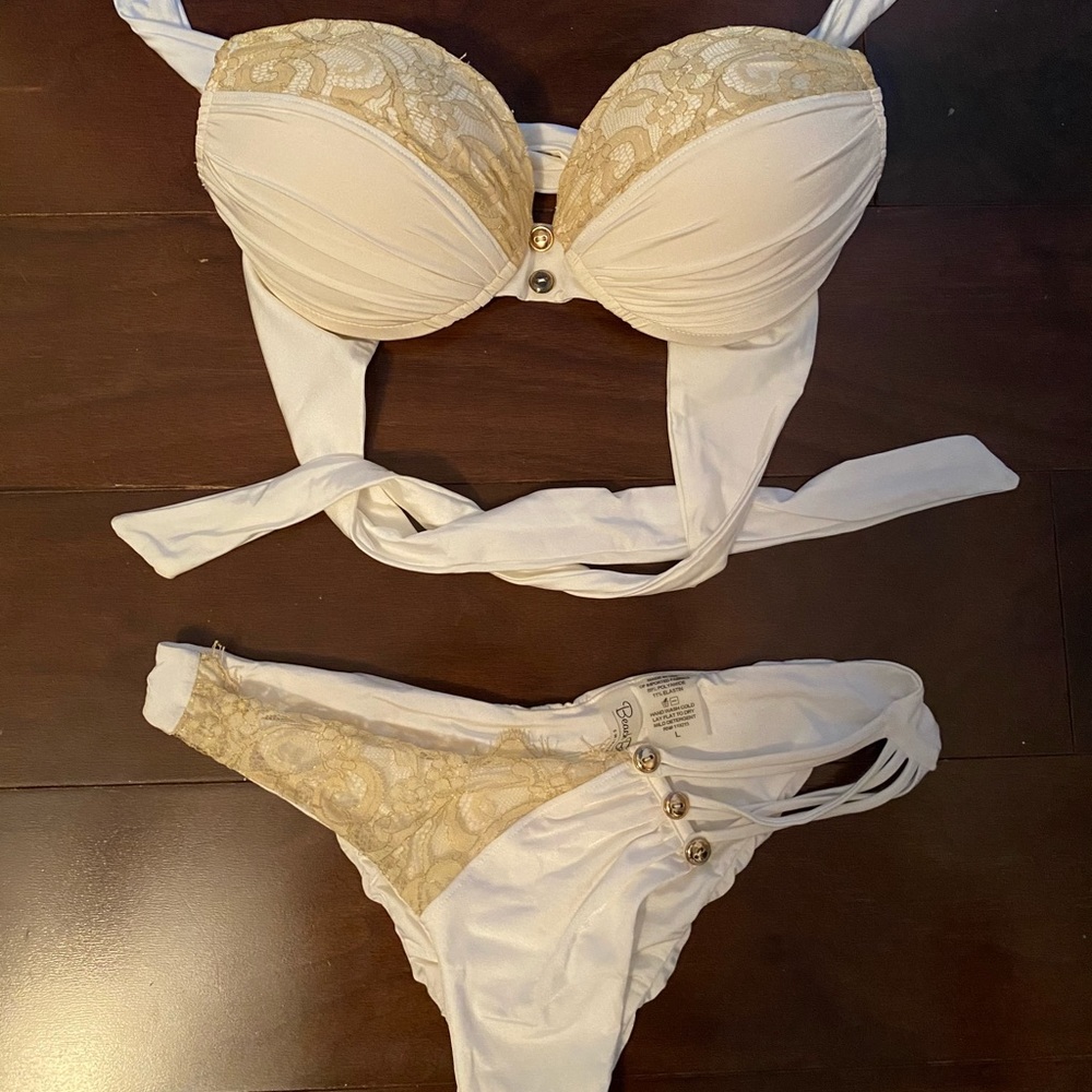 White beach bunny swimsuit